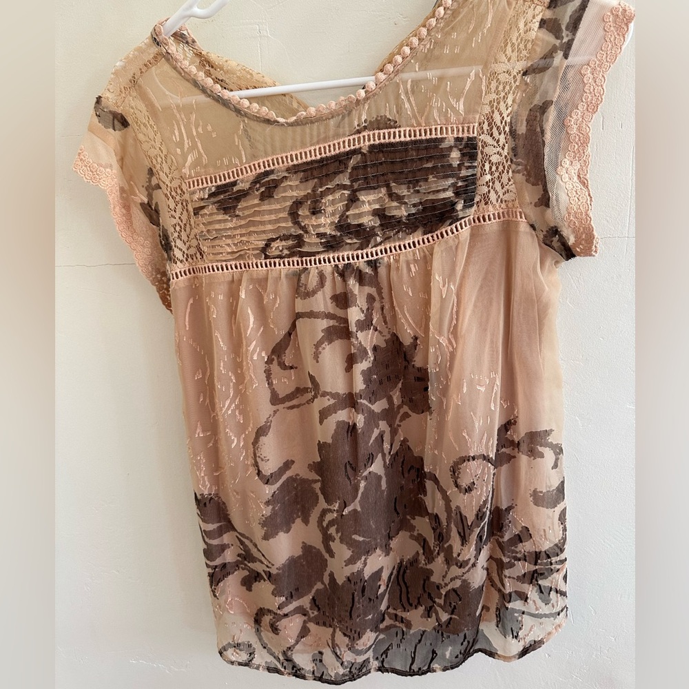 Floral Lace Blouse in Beige and Brown